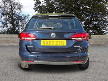 Used Vauxhall Astra 2017 for sale - 76062458: Photo 4
