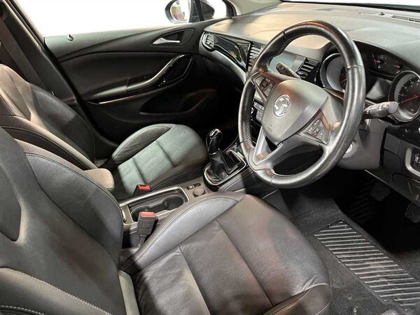 Used Vauxhall Astra 2017 for sale - 76062458: Photo 7
