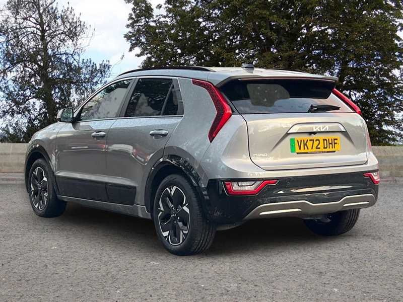 Used Kia Niro 2022 for sale - 76745602: Photo 2