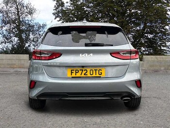 Used Kia Ceed 2022 for sale - 77293654: Photo