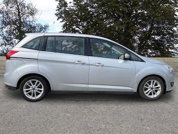 Used Ford Grand C-Max 2016 for sale - 78129045: Photo