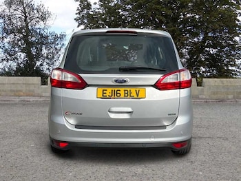 Used Ford Grand C-Max 2016 for sale - 78129045: Photo