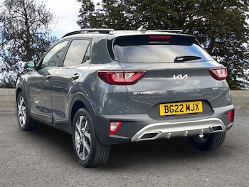 Used Kia Stonic 2022 for sale - 76442017: Photo