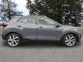 Used Kia Stonic 2022 for sale - 76442017: Photo
