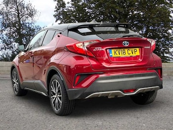 Used Toyota C-HR 2018 for sale - 78137139: Photo