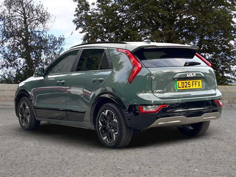 Used Kia Niro 2025 for sale - 76112512: Photo 2
