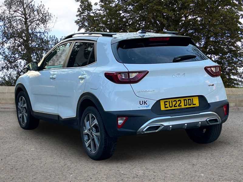 Used Kia Stonic 2022 for sale - 77674111: Photo 2