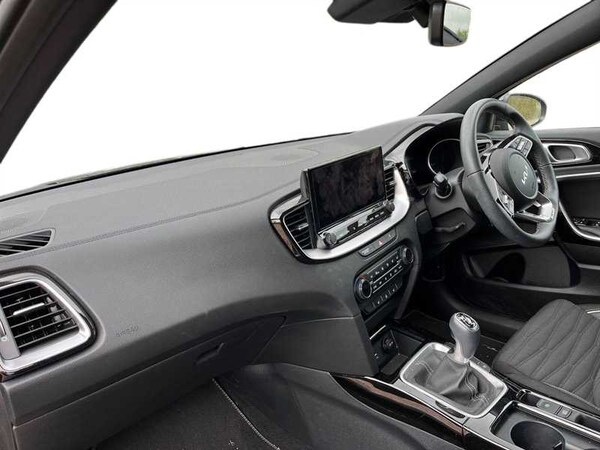 Used Kia XCeed 2025 for sale - 75313085: Photo 7