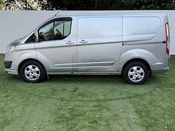 Used Ford Transit Custom 2017 for sale - 79486327: Photo