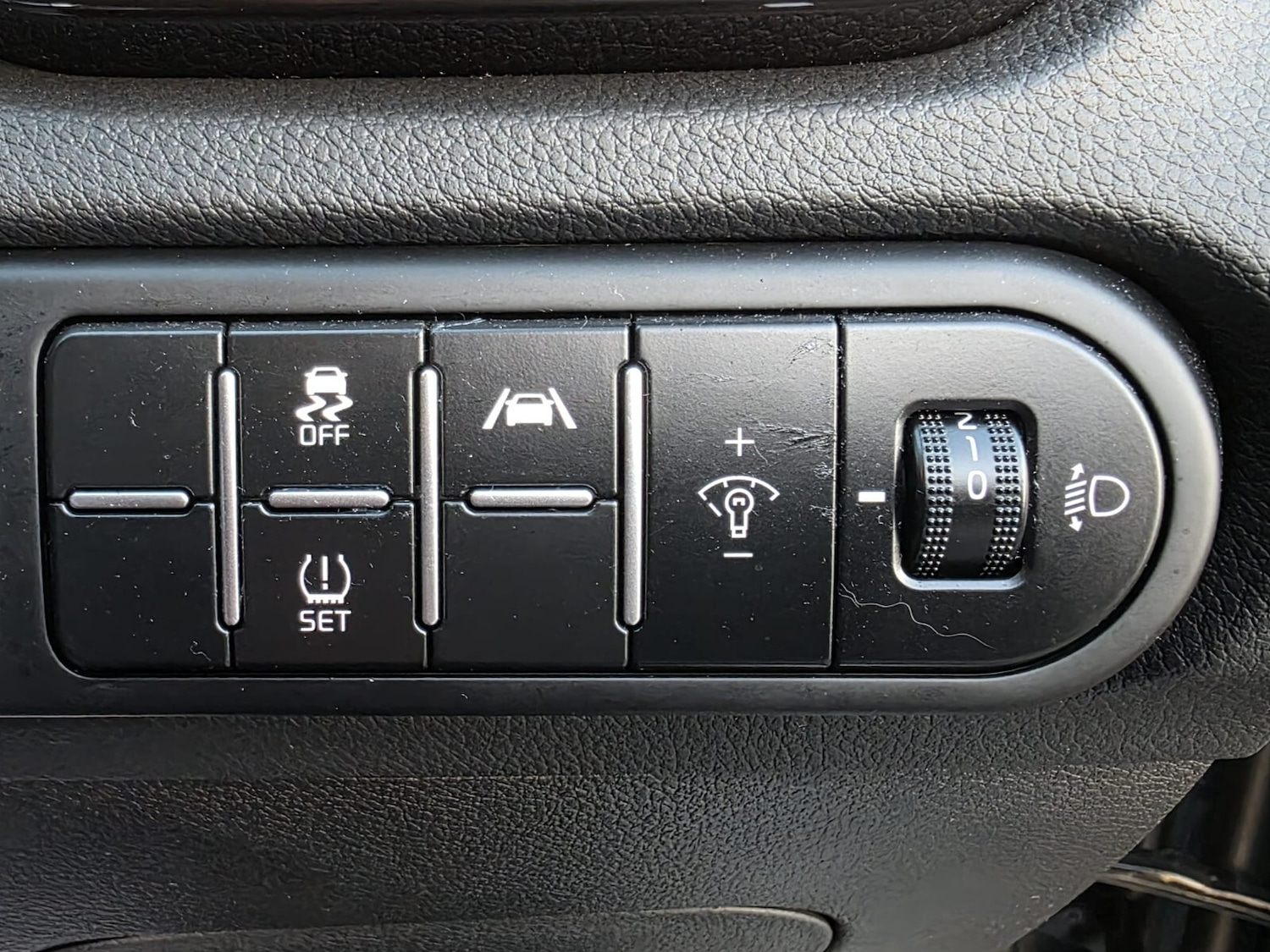 Used Kia XCeed 2024 for sale - 76404820: Photo 17