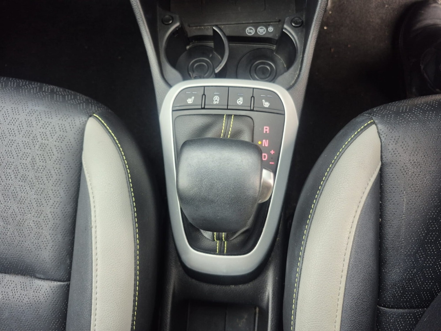 Used Kia Picanto 2023 for sale - 76452057: Photo 19