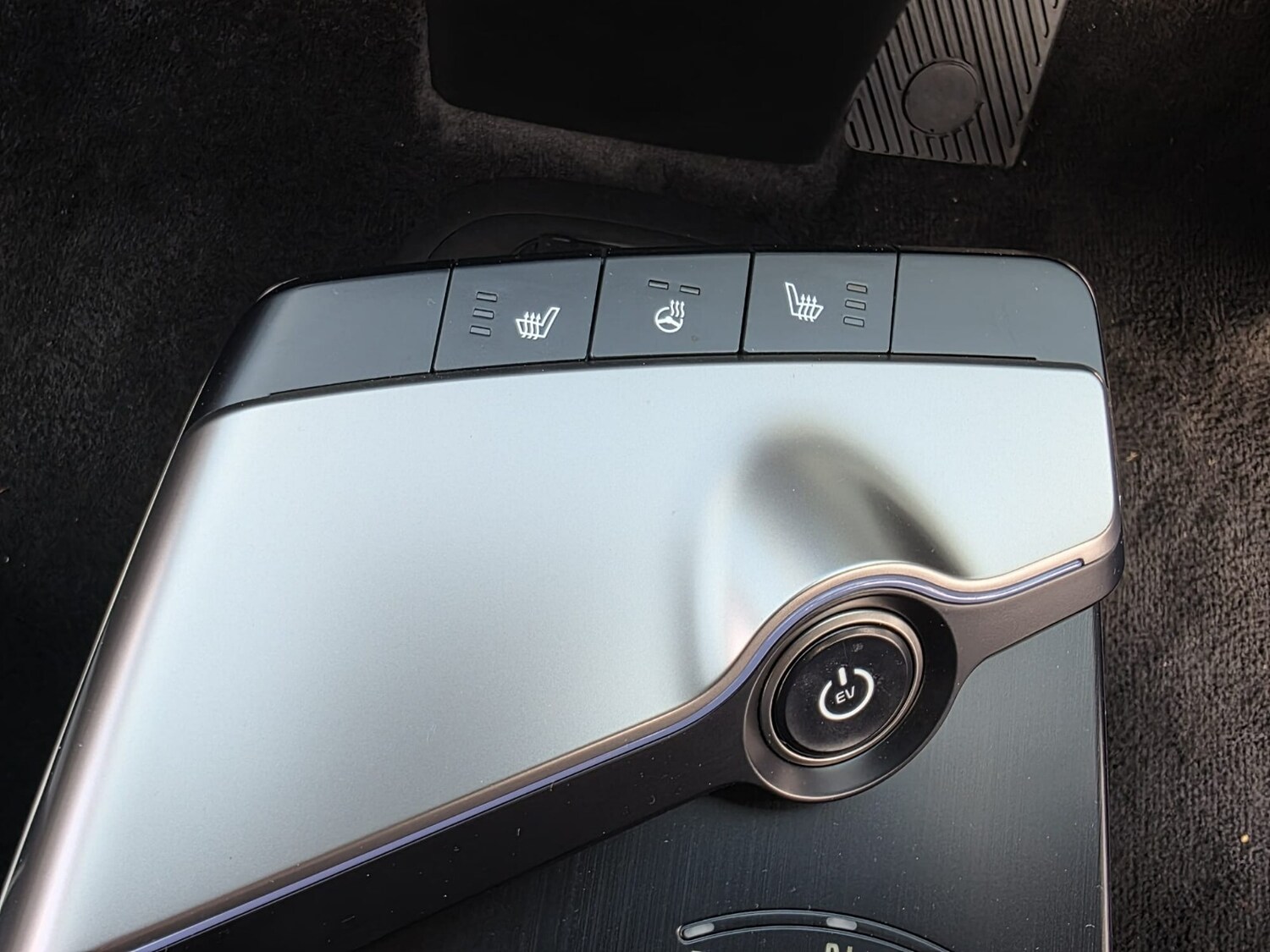 Used Kia EV6 for sale - 76623030: Photo 24