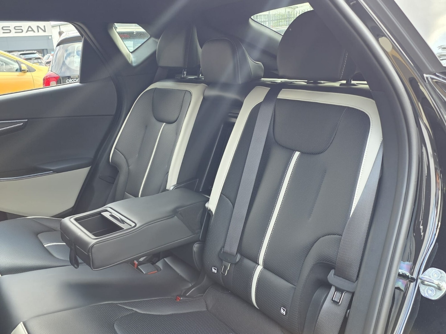 Used Kia EV6 for sale - 76623030: Photo 30