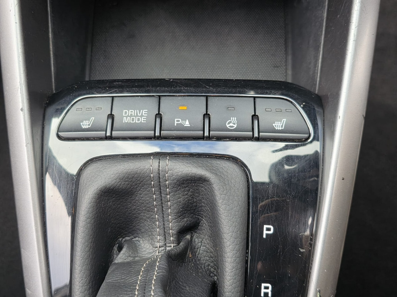 Used Kia Stonic 2023 for sale - 76780384: Photo 22