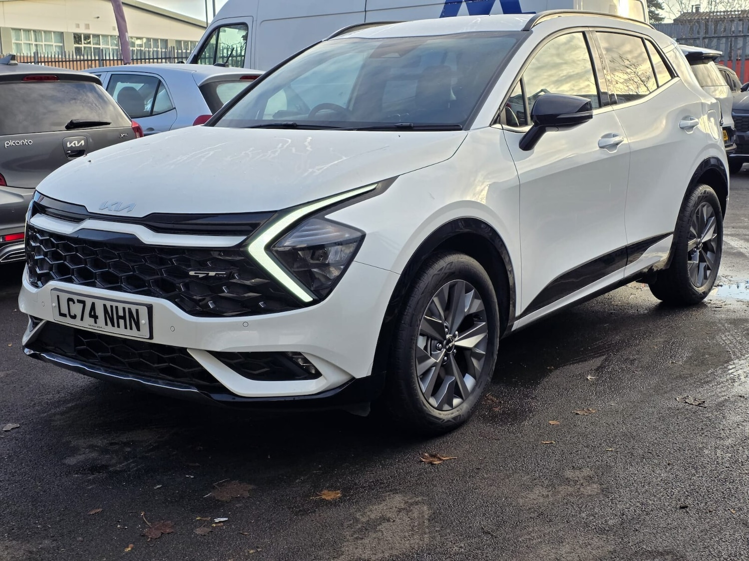 Used Kia Sportage 2024 for sale - 76704501: Photo 2