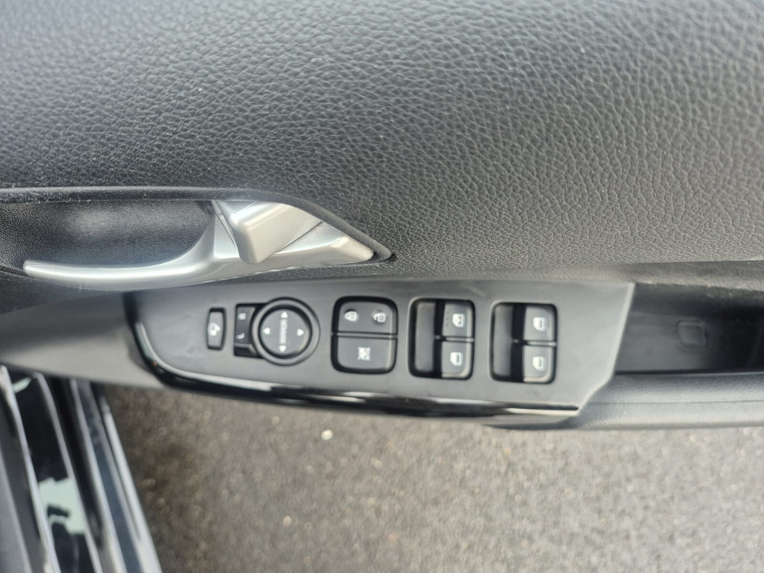 Used Kia Picanto 2023 for sale - 76452117: Photo 16