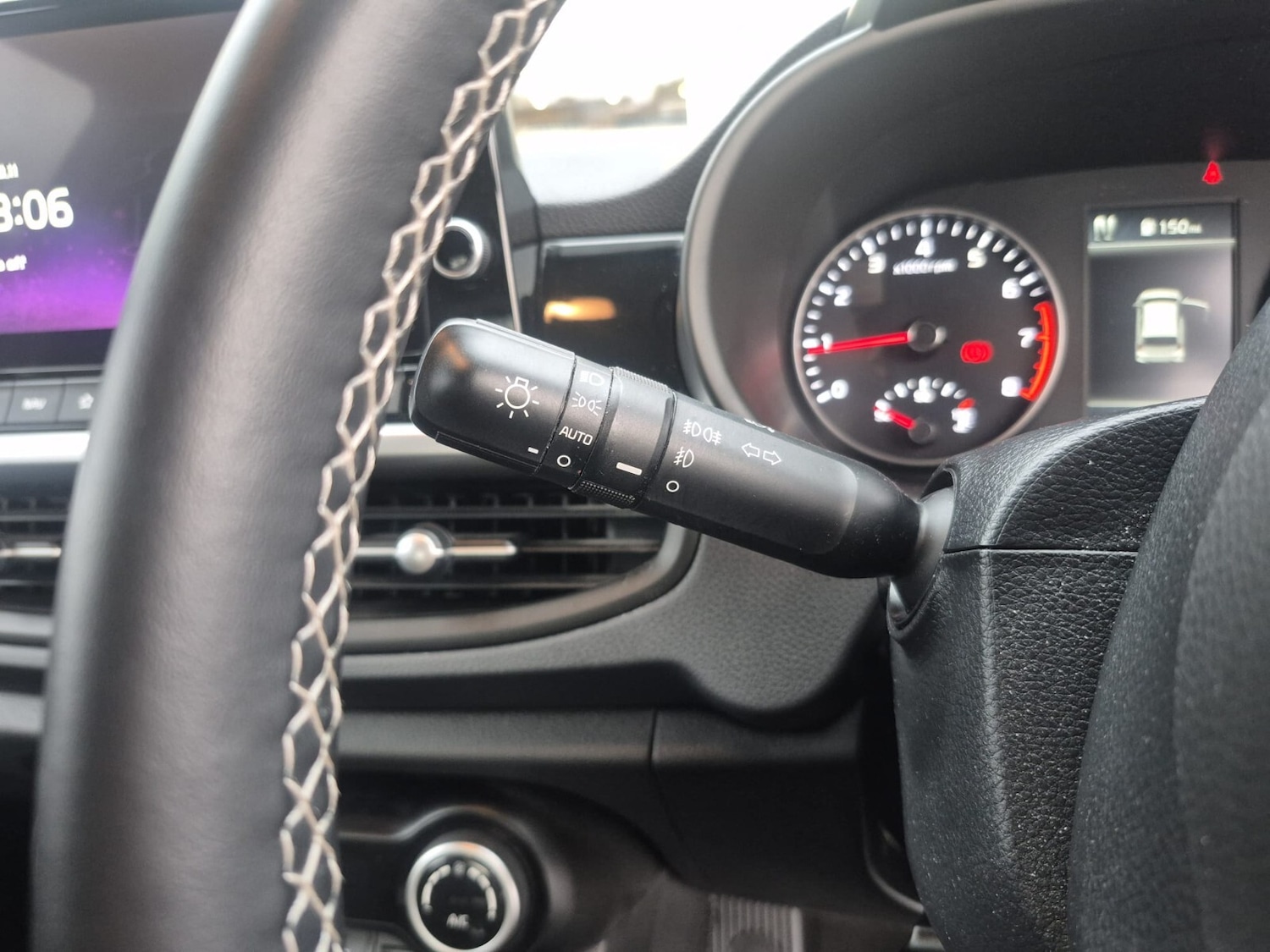 Used Kia Picanto 2023 for sale - 76452117: Photo 23