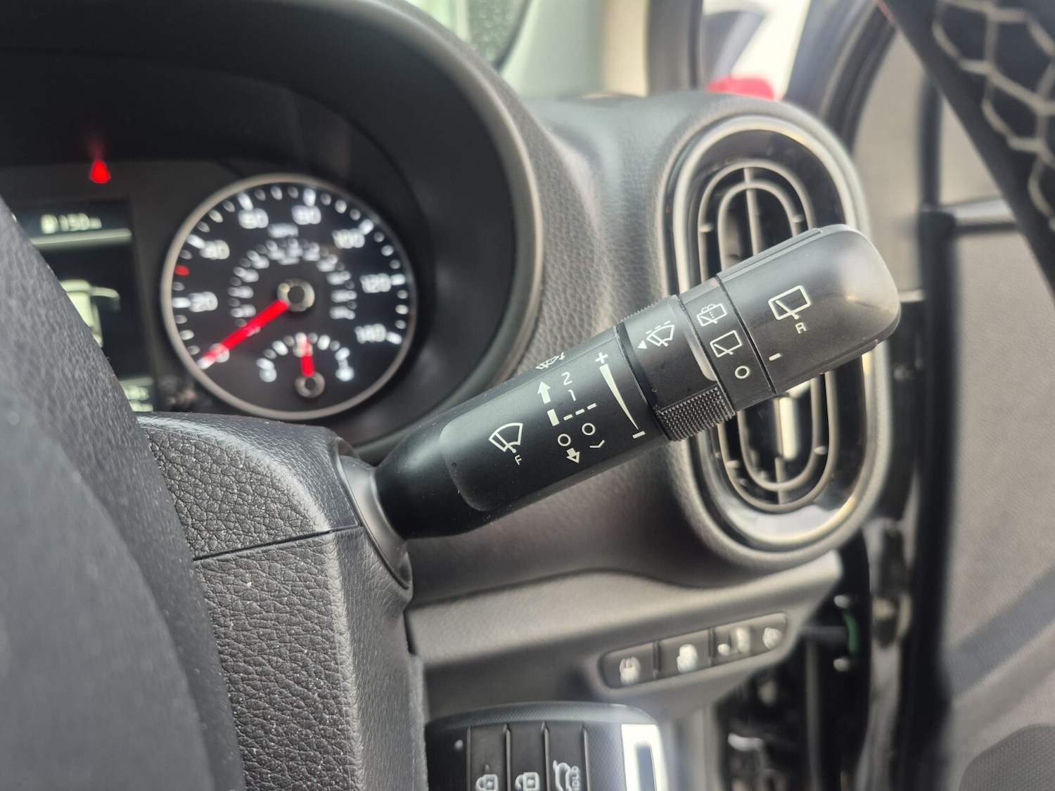 Used Kia Picanto 2023 for sale - 76452117: Photo 24