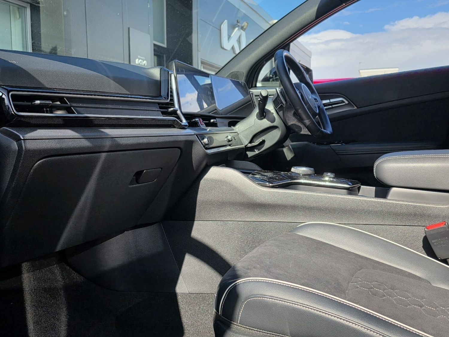 Vehicle 28