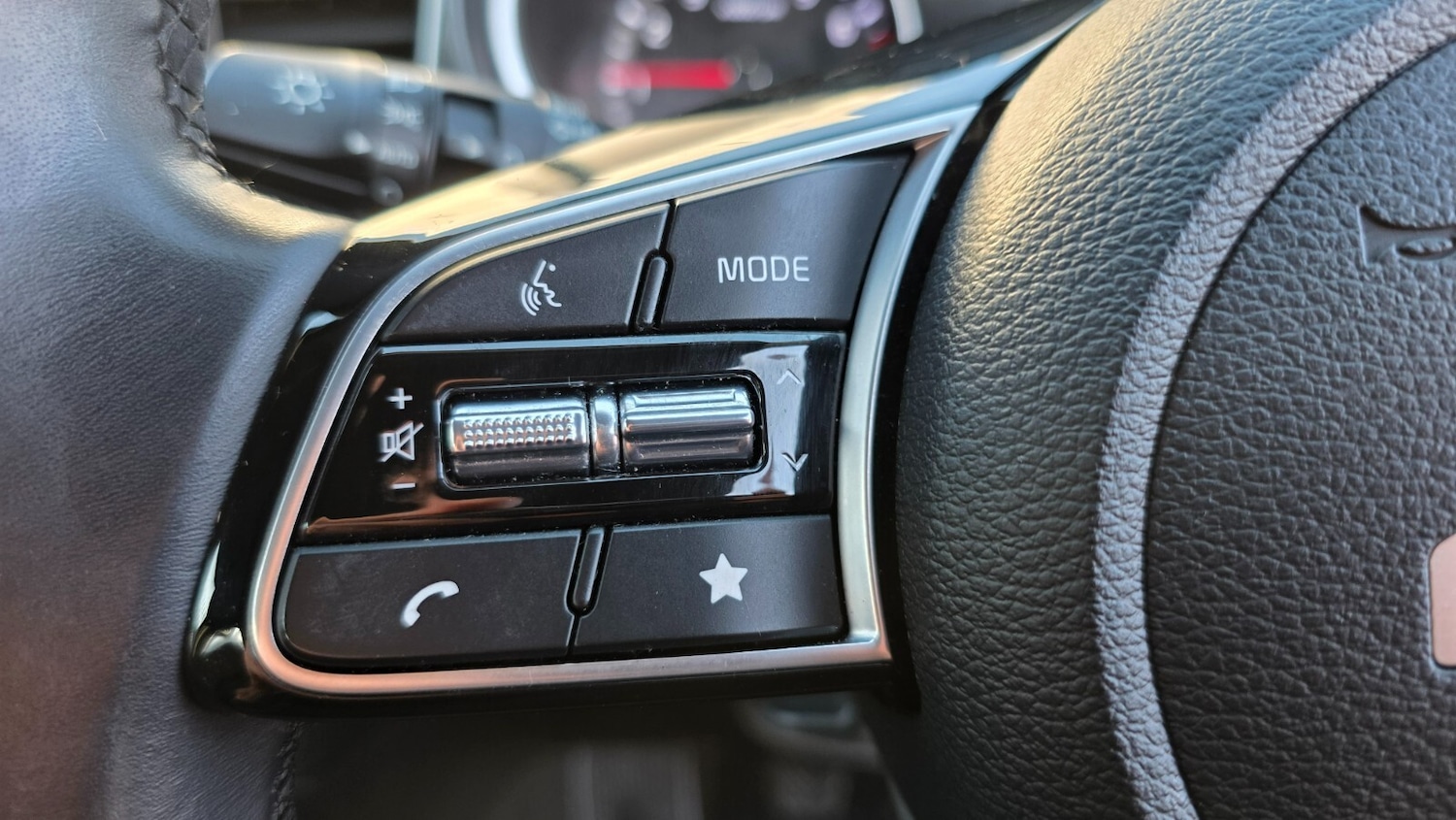 Used Kia XCeed 2023 for sale - 76704451: Photo 19