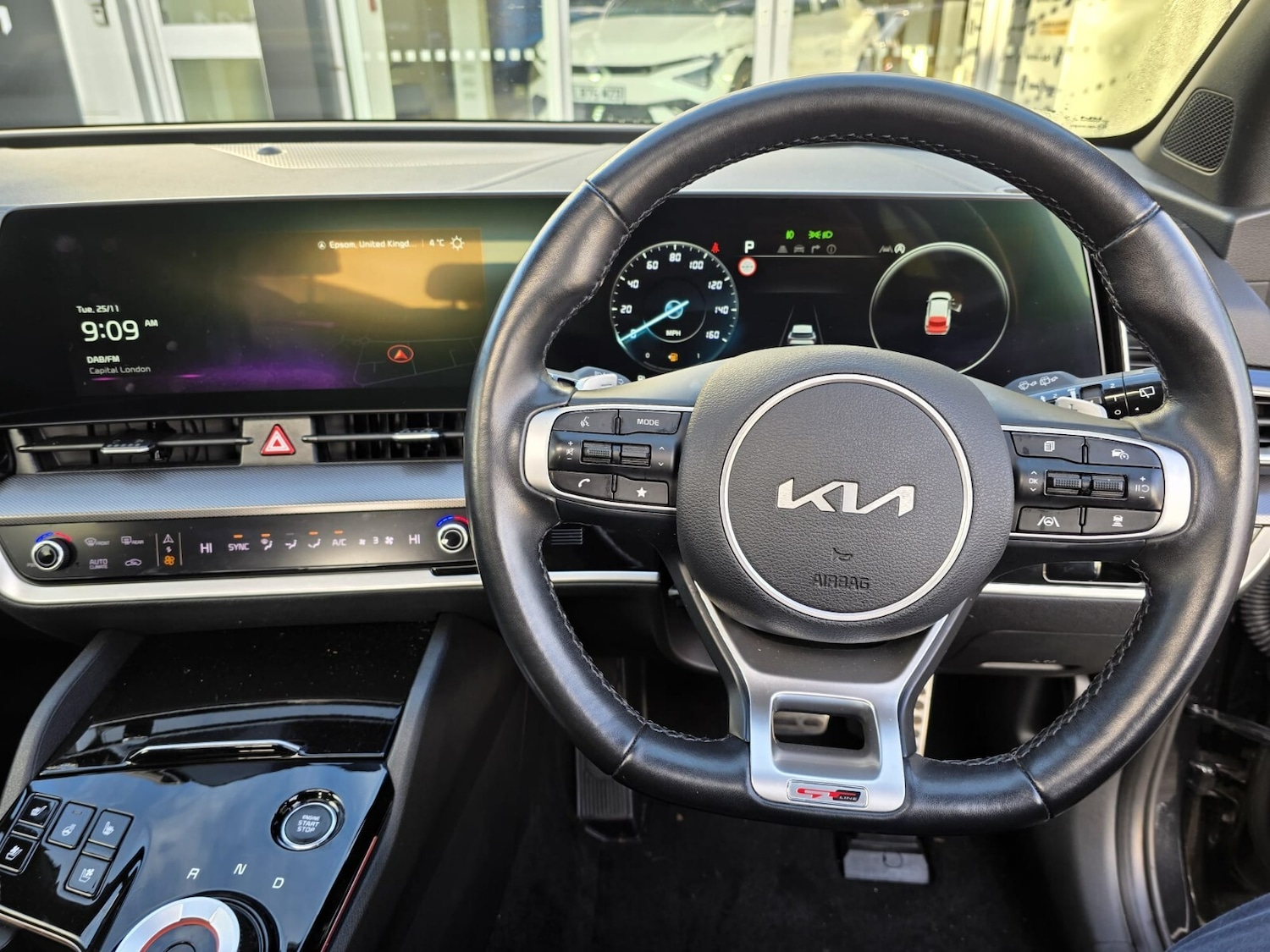 Used Kia Sportage 2023 for sale - 76704496: Photo 28