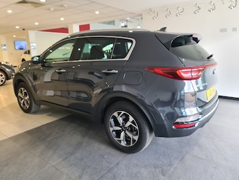 Used Kia Sportage 2021 for sale - 76452218: Photo