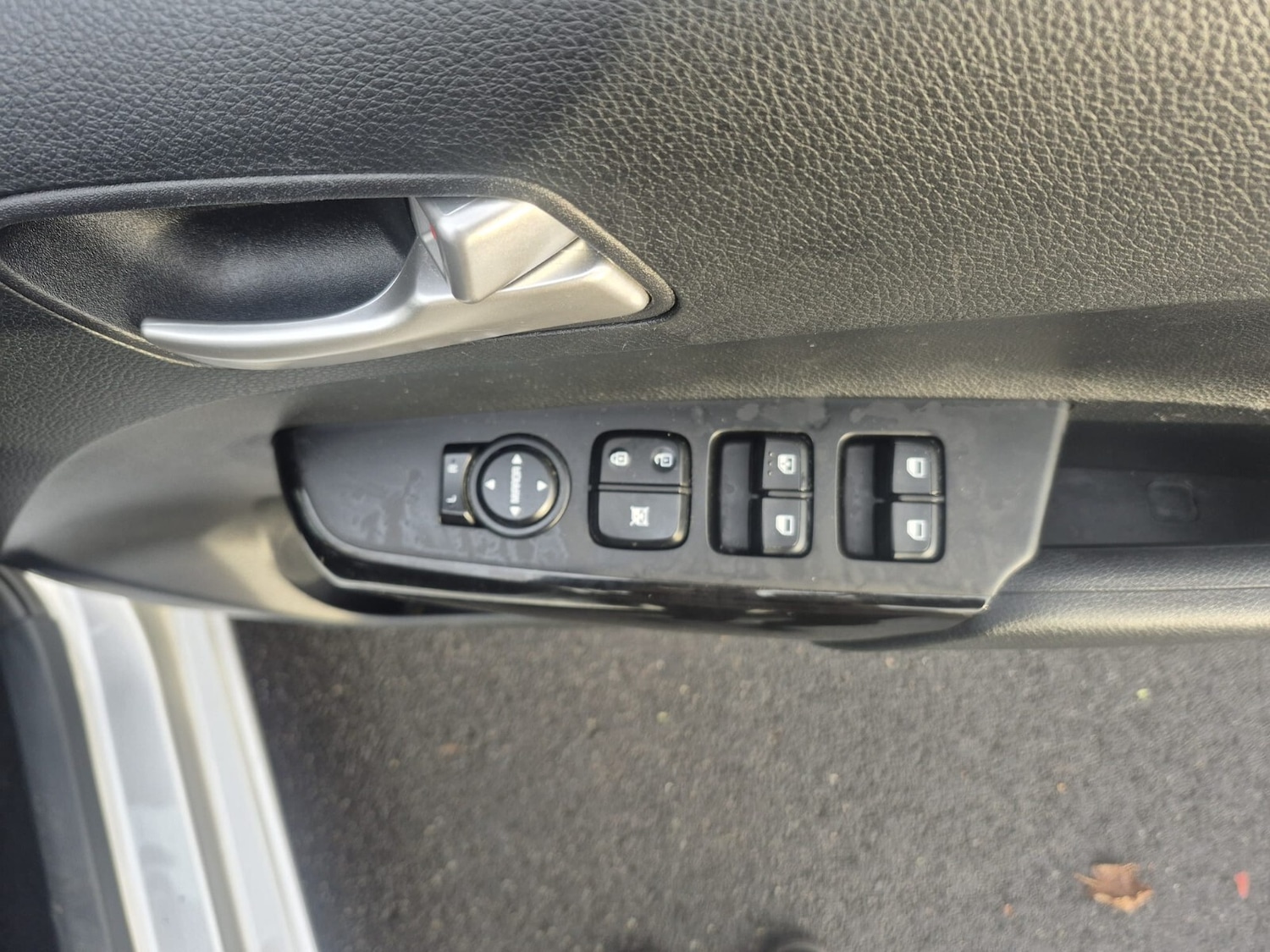 Used Kia Picanto 2024 for sale - 76479851: Photo 14