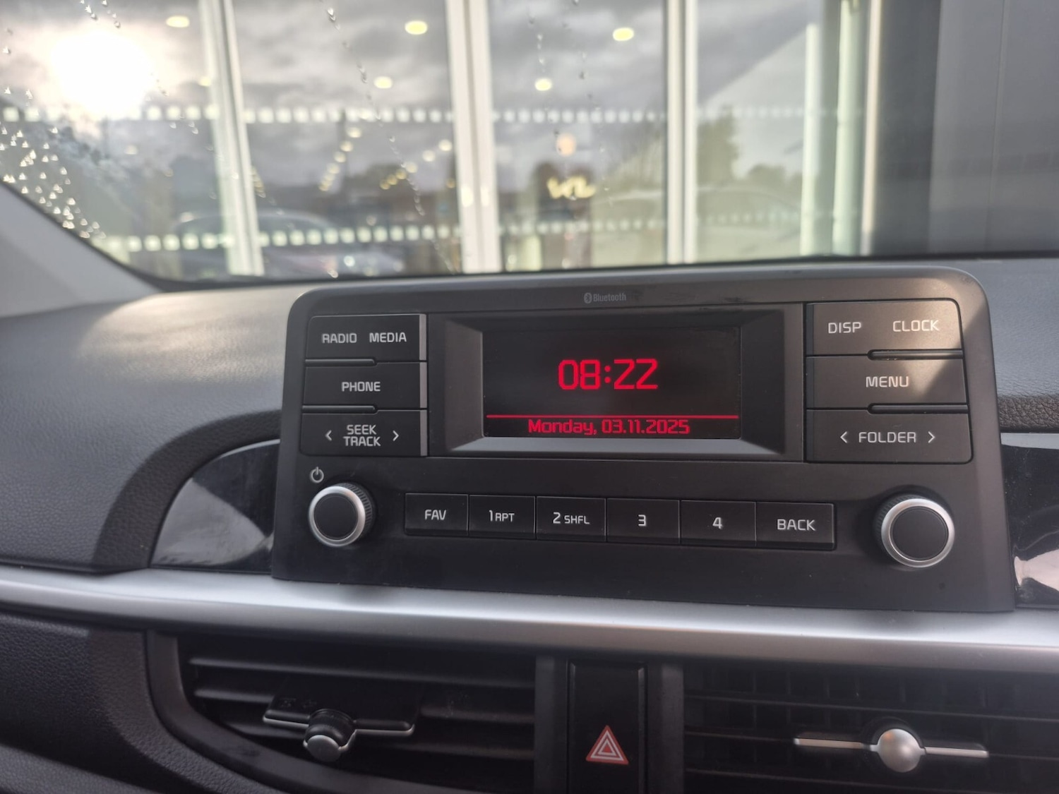 Used Kia Picanto 2024 for sale - 76479851: Photo 15