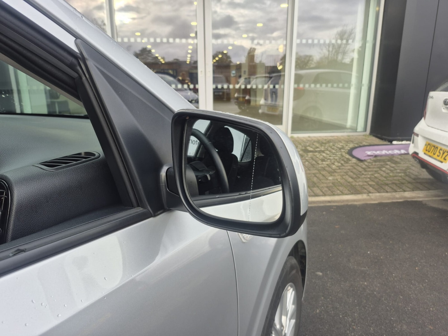 Used Kia Picanto 2024 for sale - 76479851: Photo 6