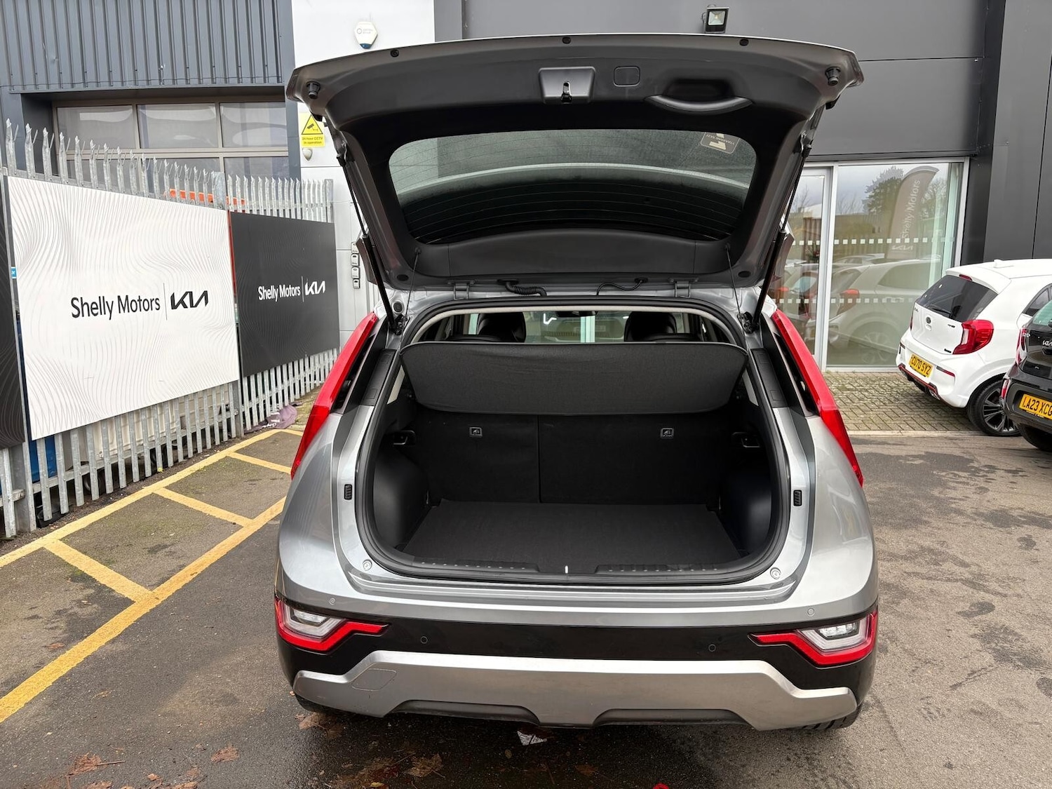 Used Kia Niro 2024 for sale - 76841930: Photo 10