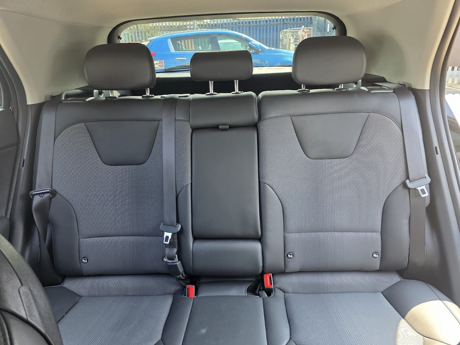 Used Kia Niro 2024 for sale - 76452236: Photo 8