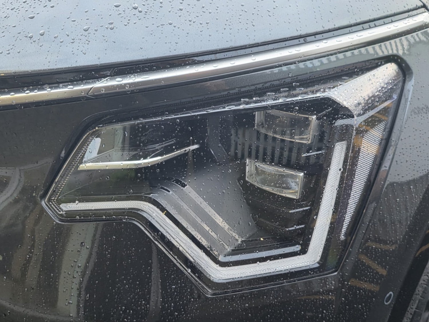 Used Kia Niro 2023 for sale - 76539883: Photo 4