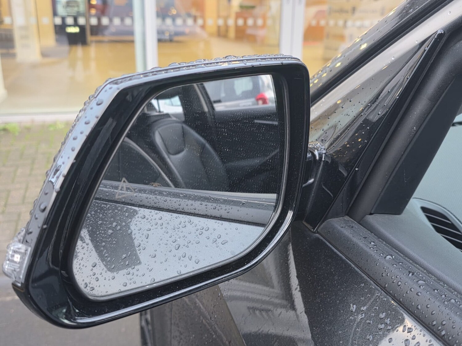 Used Kia Niro 2023 for sale - 76539883: Photo 7