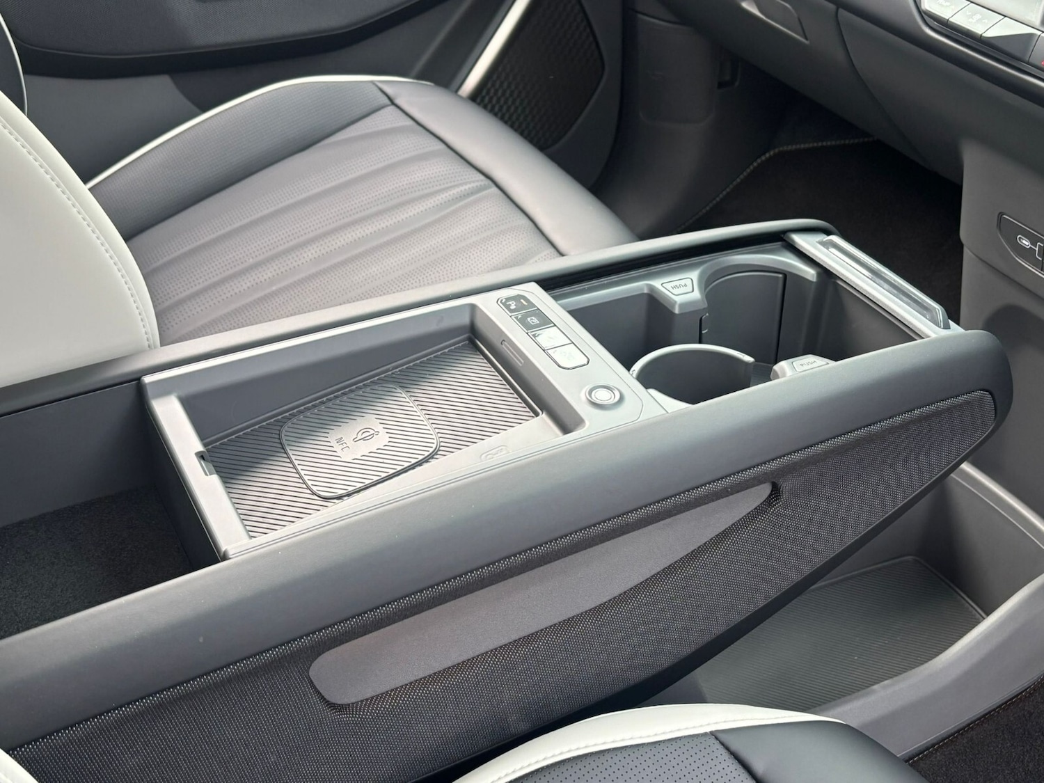 Used Kia EV9 2025 for sale - 76921921: Photo 13