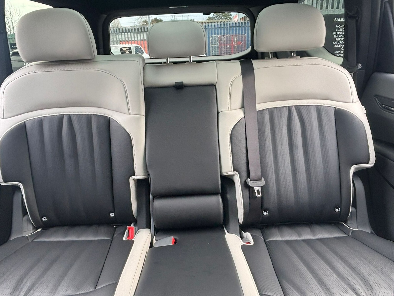 Used Kia EV9 2025 for sale - 76921921: Photo 23