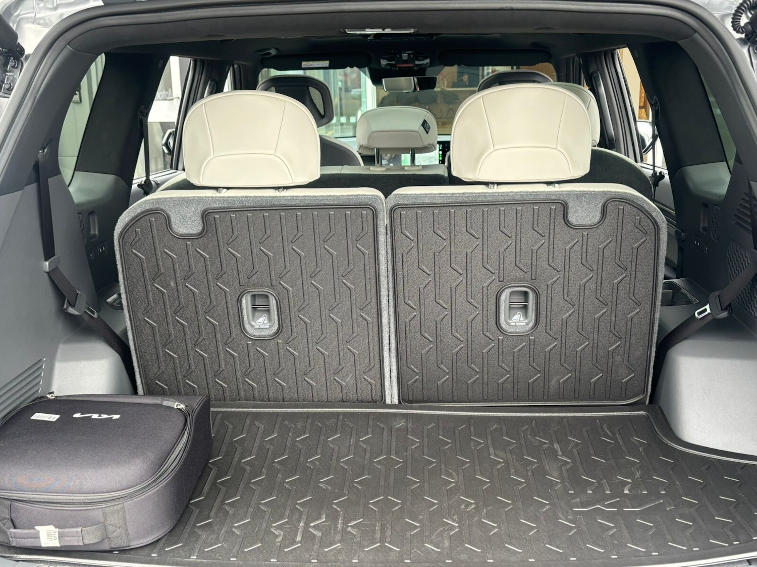 Used Kia EV9 2025 for sale - 76921921: Photo 26