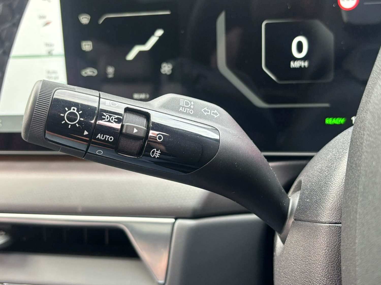 Used Kia EV9 2025 for sale - 76921921: Photo 47