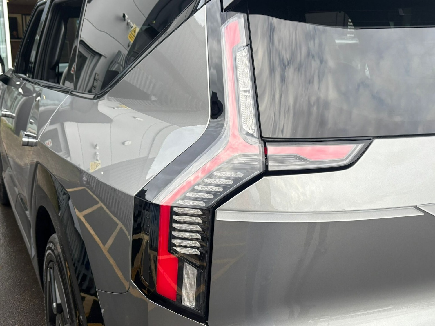 Used Kia EV9 2025 for sale - 76921921: Photo 7