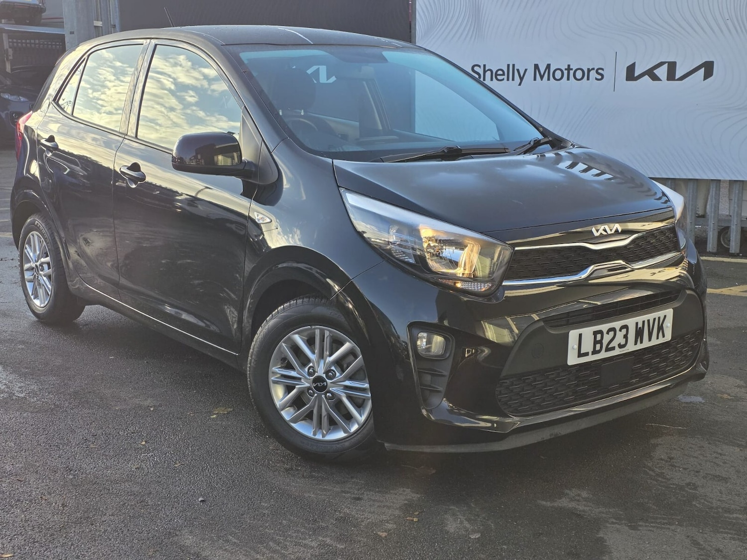 Used Kia Picanto 2023 for sale - 76704338: Photo 2
