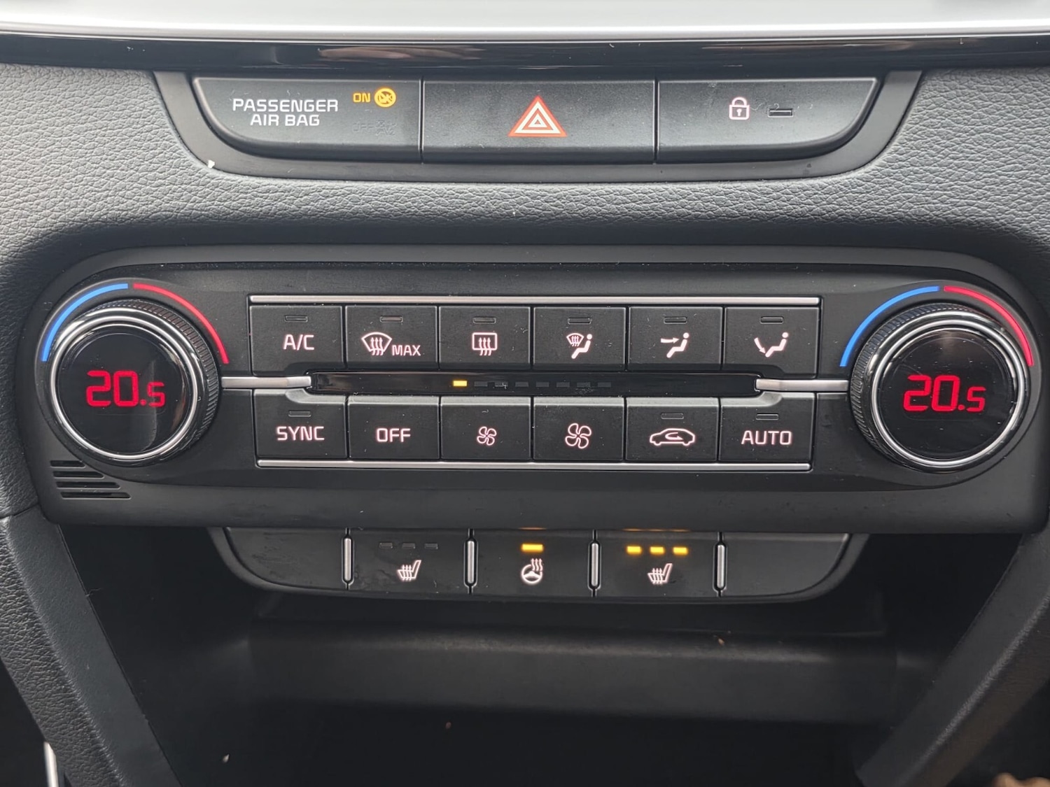 Used Kia XCeed 2025 for sale - 76933288: Photo 29