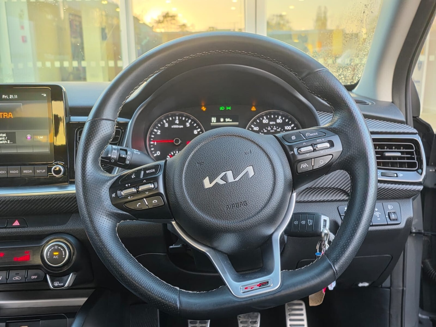 Used Kia Stonic 2022 for sale - 76661057: Photo 18