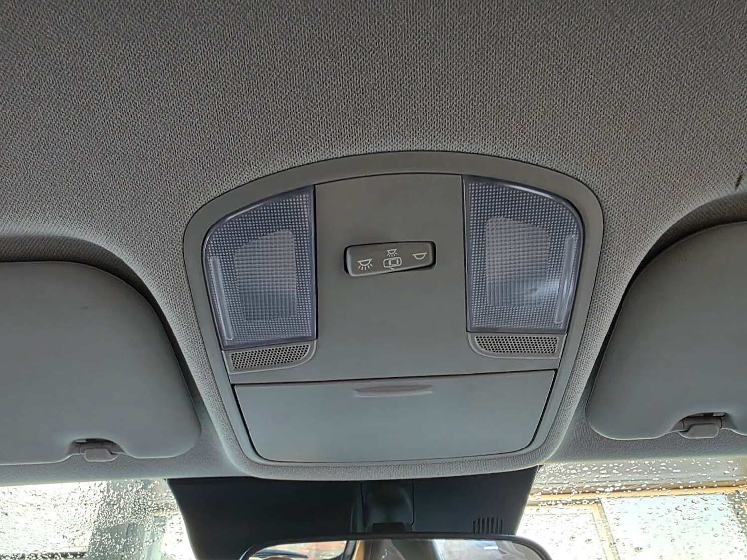 Used Kia Stonic 2022 for sale - 76661057: Photo 28