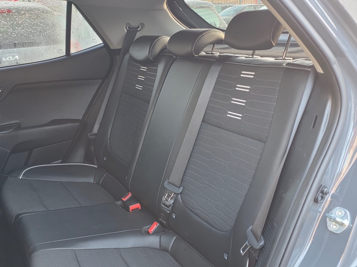 Used Kia Stonic 2022 for sale - 76661057: Photo 7