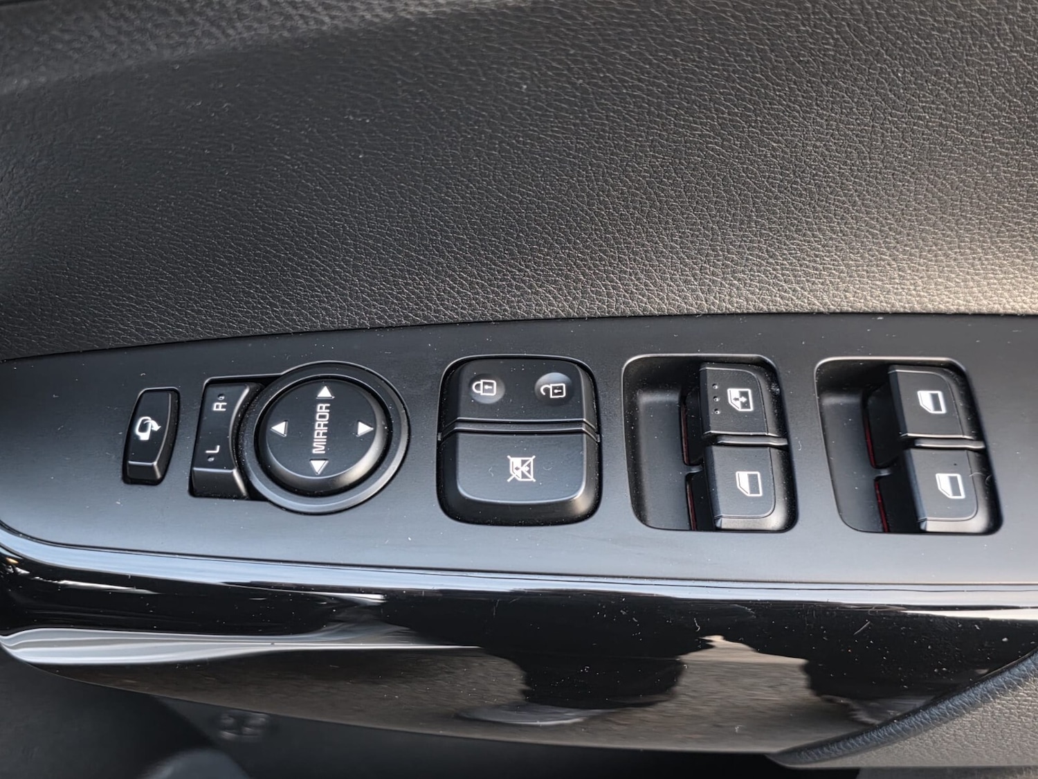 Used Kia Picanto 2023 for sale - 76861740: Photo 18