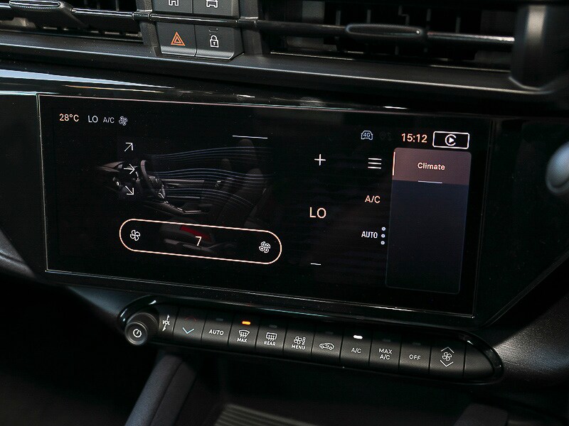 Used Alfa Romeo Junior 2025 for sale - 78054859: Photo 12