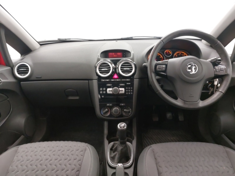 Used Vauxhall Corsa 2014 for sale - 77304281: Photo 2