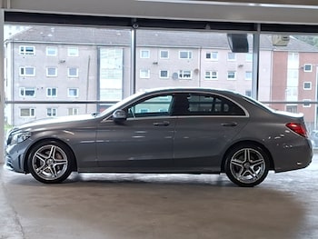 Used Mercedes-Benz C Class 2019 for sale - 79387095: Photo