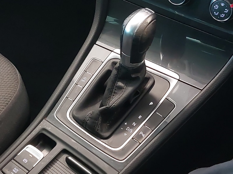 Used Volkswagen Golf 2019 for sale - 76465066: Photo 13