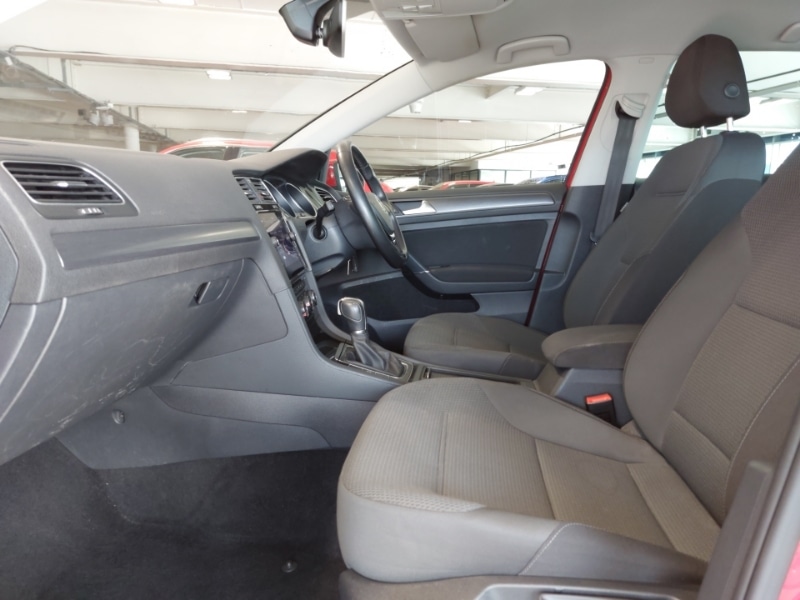 Used Volkswagen Golf 2019 for sale - 76465066: Photo 5