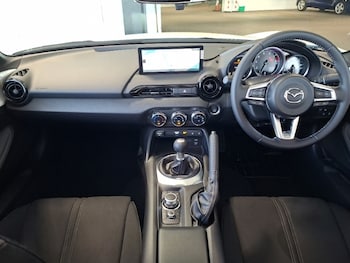 Used Peugeot 2008 2023 for sale - 78355191: Photo